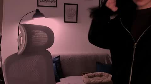 whoislulu online show from 29, 3, 2026