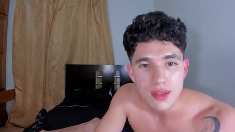 whos_he online show from 30, 11, 2025