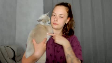Veronica online show from 22, 4, 2026