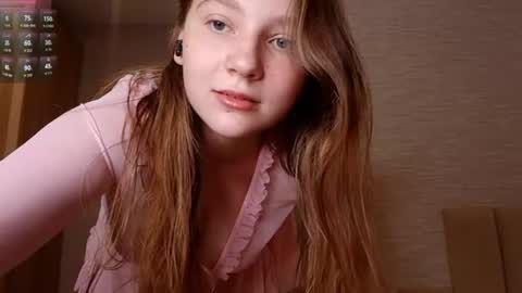 Snapshot of whymollycry chatting on 3, 7, 2026 Molly online show from 3, 7, 2026