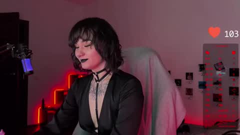 iggy iggz online show from 1, 3, 2025