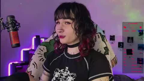 iggy iggz online show from 8, 10, 2025