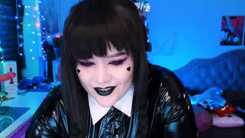 Snapshot of wickedxqueen chatting on 13, 2, 2025 Laura online show from 13, 2, 2025