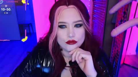 Laura  online show from 3, 7, 2026