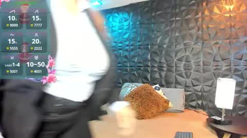 sussy online show from 11, 12, 2024