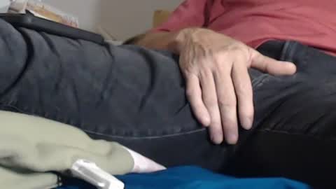 Snapshot of wilbur1440 chatting on 13, 12, 2024 my cock is soft share your cam online show from 13, 12, 2024