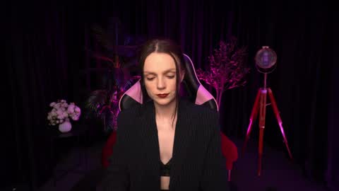 Alice online show from 8, 4, 2026