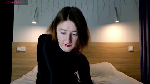 wild_peony online show from 15, 10, 2025