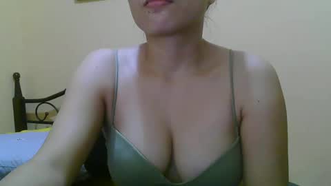 Snapshot of wildcamille chatting on 2, 3, 2025 camille online show from 2, 3, 2025