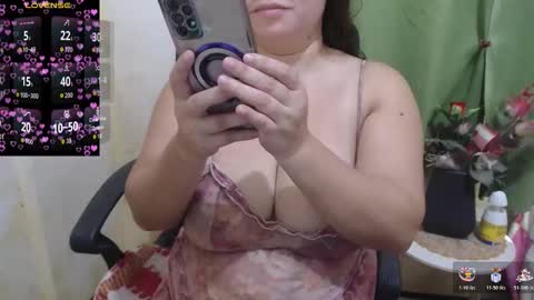 wildhotasianx online show from 22, 12, 2025