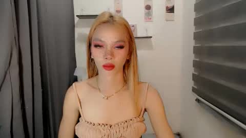 wildhotshemale online show from 15, 1, 2026