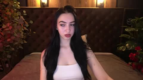 Alena online show from 7, 4, 2026