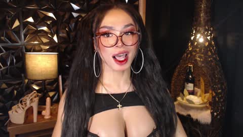 ROXIE online show from 5, 2, 2025