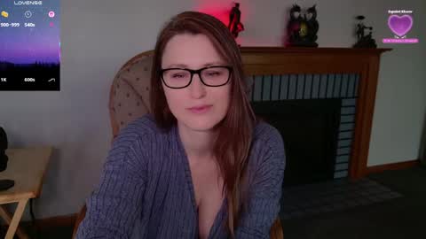 Snapshot of wildsouthernpeach chatting on 29, 4, 2026 Ivy online show from 29, 4, 2026