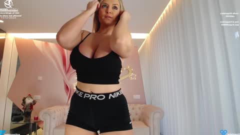 Snapshot of wildtequilla chatting on 15, 12, 2024 Lili online show from 15, 12, 2024