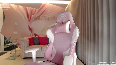 Lili online show from 5, 11, 2025