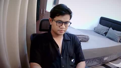 Snapshot of wildynight chatting on 25, 12, 2024 Wildy online show from 25, 12, 2024