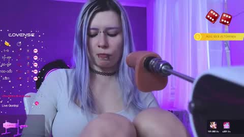 Your virtual girlfriend online show from 14, 2, 2025