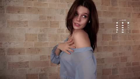 Snapshot of willalwaysloveyouuuuu chatting on 25, 1, 2025 Eva online show from 25, 1, 2025