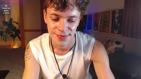 Snapshot of william_henry_a chatting on 20, 5, 2026 William online show from 20, 5, 2026
