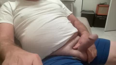 willieb777 online show from 19, 4, 2026