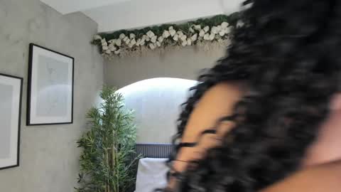 Ms Willow online show from 20, 12, 2024