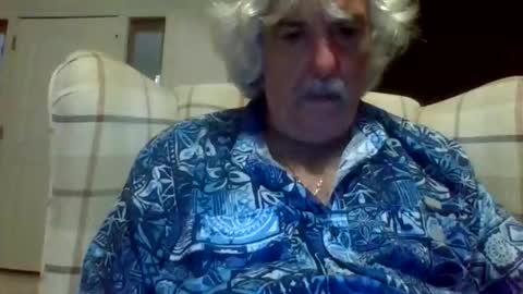Snapshot of winedog2020 chatting on 22, 2, 2026 Gundja Man online show from 22, 2, 2026