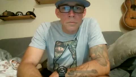 wingnutt765733 online show from 5, 12, 2025