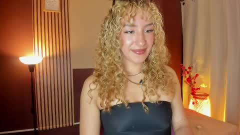 Snapshot of wini_fer chatting on 11, 5, 2026 Wini Fer online show from 11, 5, 2026