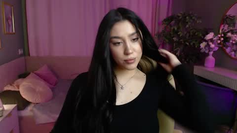 Snapshot of winonna_ryder chatting on 13, 3, 2026 Lola online show from 13, 3, 2026