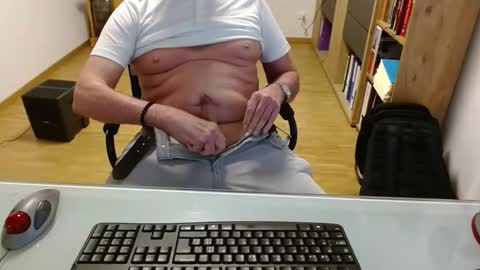 Snapshot of winterfreund99 chatting on 6, 4, 2026 winterfreund99 online show from 6, 4, 2026