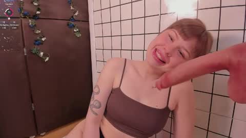 Sophie weight 50kg height 160 online show from 15, 4, 2026