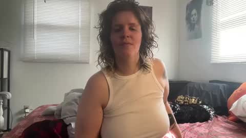 Moth online show from 4, 2, 2025