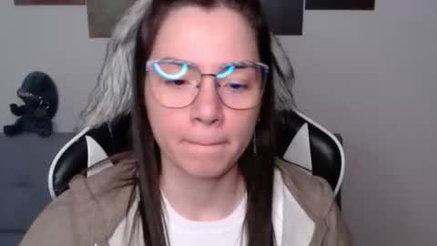 Alex online show from 1, 12, 2025