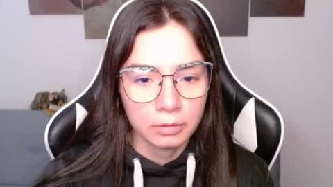 Alex online show from 3, 4, 2026