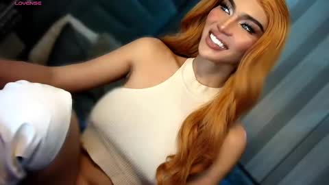 Snapshot of womanofyourdesire_ts chatting on 16, 2, 2026 Julia online show from 16, 2, 2026