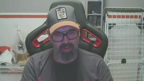 Snapshot of womenizzeer chatting on 3, 12, 2024 Adam online show from 3, 12, 2024