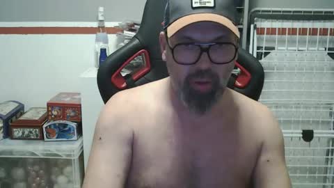 Snapshot of womenizzeer chatting on 22, 1, 2025 Adam online show from 22, 1, 2025