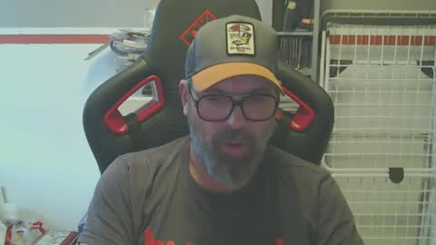 Snapshot of womenizzeer chatting on 21, 2, 2025 Adam online show from 21, 2, 2025