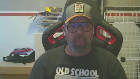 Snapshot of womenizzeer chatting on 11, 3, 2025 Adam online show from 11, 3, 2025