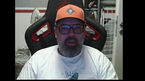 Adam online show from 21, 11, 2025