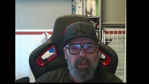 Adam online show from 18, 4, 2026