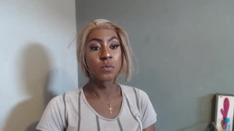 SHENIEL RODRIGUEZ online show from 1, 3, 2026