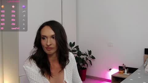 Amalia online show from 12, 9, 2025