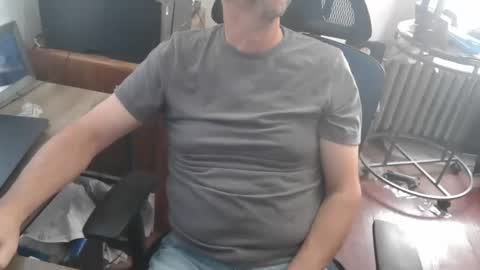 woodworker6473 online show from 26, 2, 2026