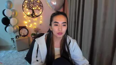 dudetta Kim online show from 26, 3, 2026