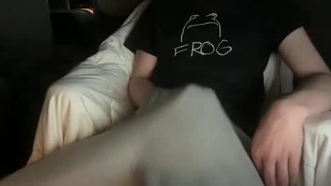 wormburm online show from 13, 4, 2026