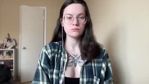 Lucina online show from 13, 1, 2025