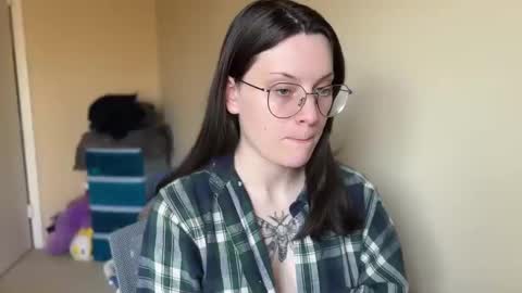 Lucina online show from 24, 2, 2025