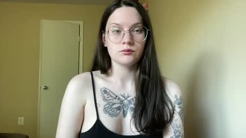 Lucina online show from 12, 9, 2025